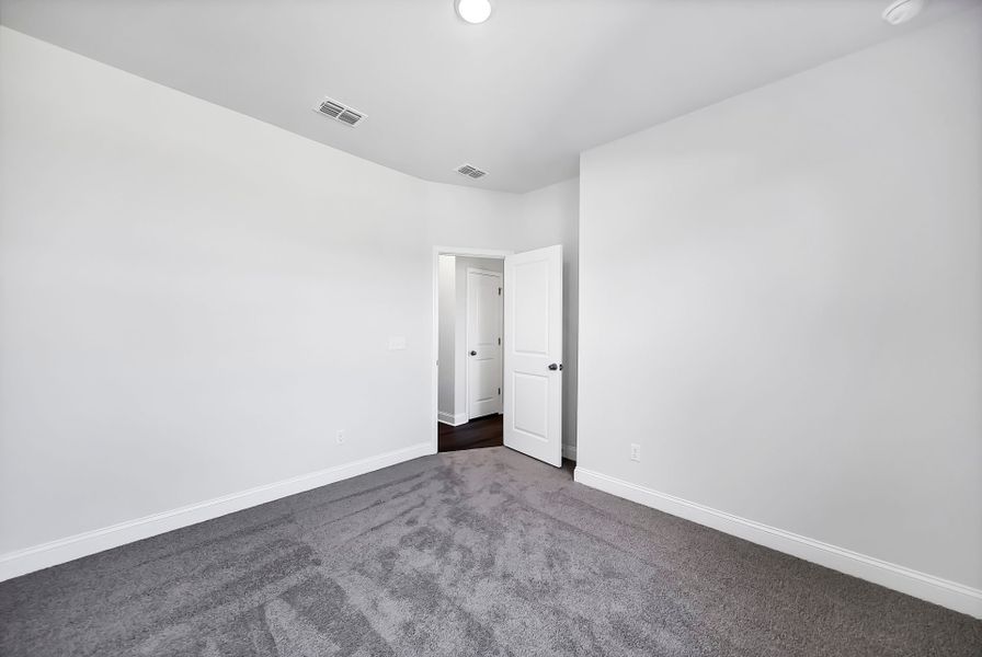 Spacious, unfurnished interior of a new home in Monroe Preserve, Chapin (Image 21).