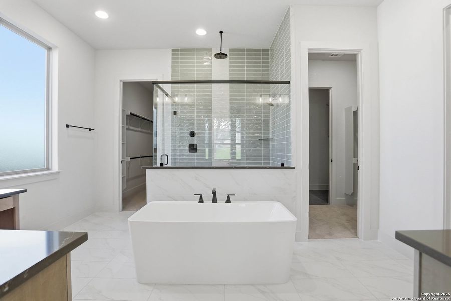 Furnished interior view inside a new home in Kinder Ranch 70's, San Antonio (Image 16).