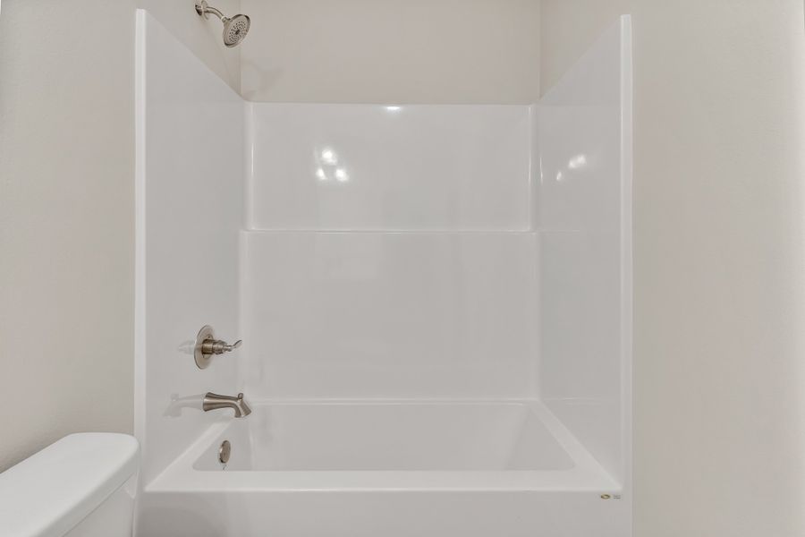 Image 45 of a home in Oak Hollow.