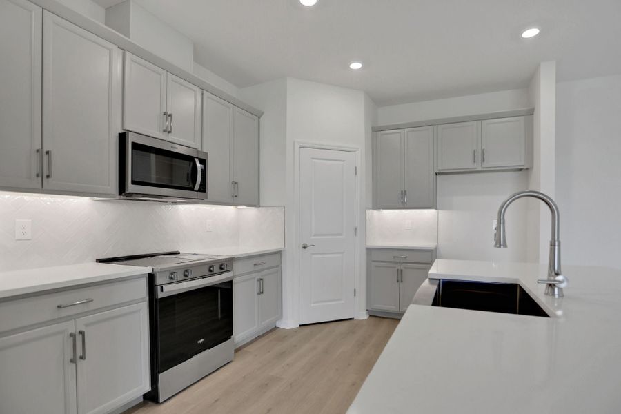 New Home in Parrish, FL.  - Slide 11
