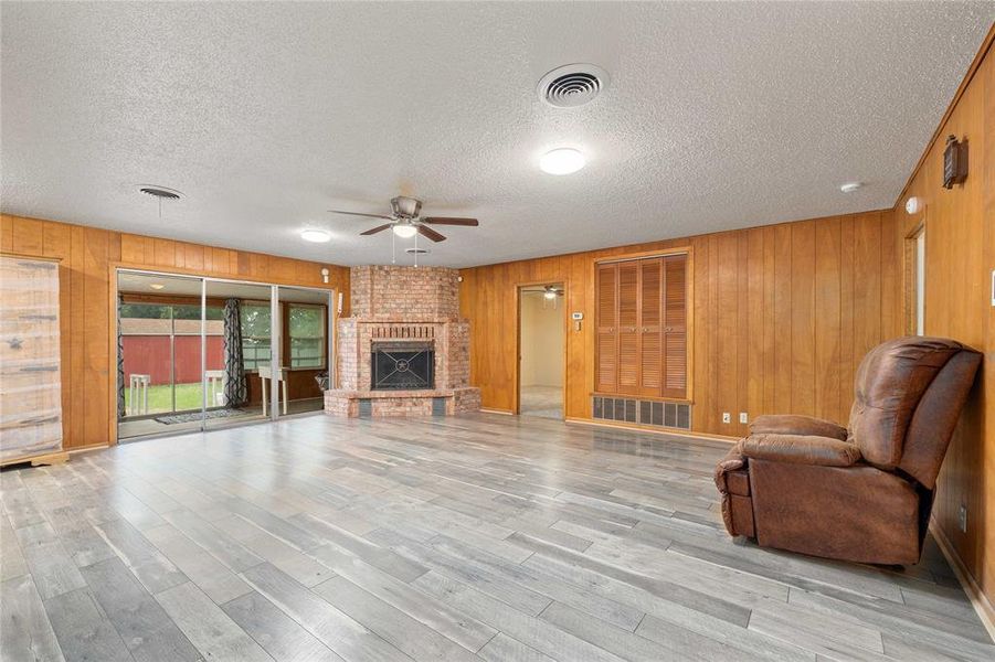 Image 30 of a home in . Image 30 of a home in .