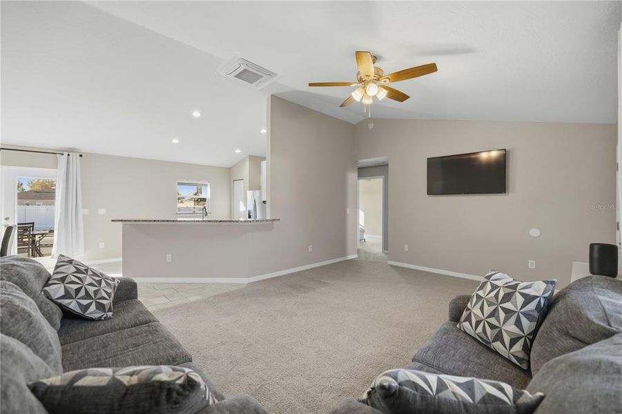 Image 20 of a home in . Image 20 of a home in .