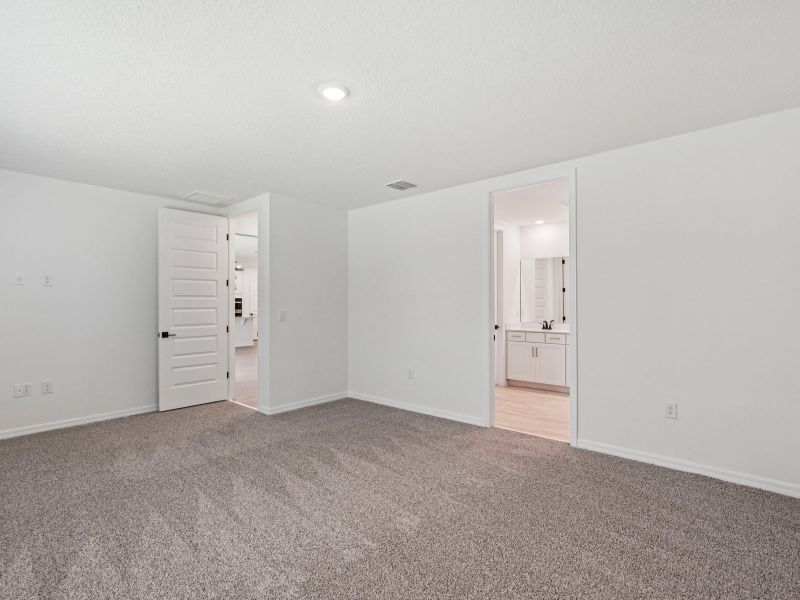 Spacious, unfurnished interior of a new home in Oakfield Trails - Signature Series, Parrish (Image 9). Spacious, unfurnished interior of a new home in Oakfield Trails - Signature Series, Parrish (Image 9).