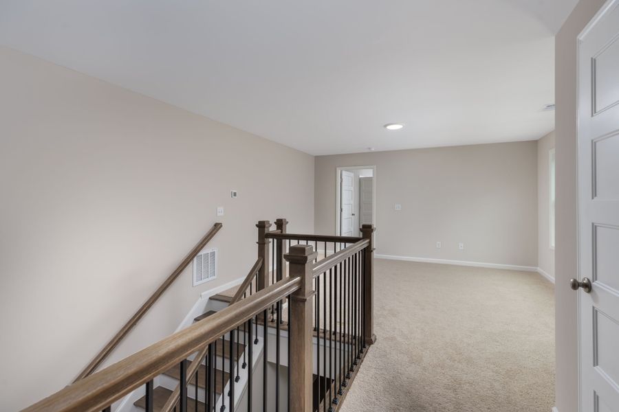 Spacious, unfurnished interior of a new home in Stewart Estates, Meansville (Image 32).