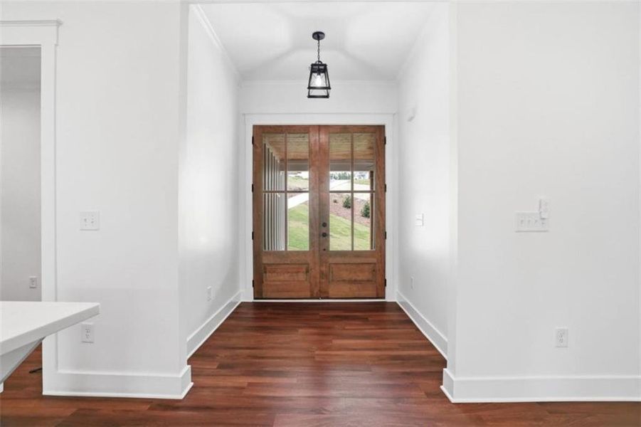 Spacious, unfurnished interior of a new home in , Jasper (Image 46).