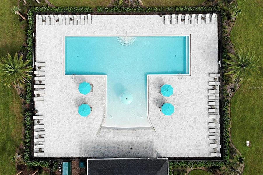 Community amenities in , Eustis (Image 3).