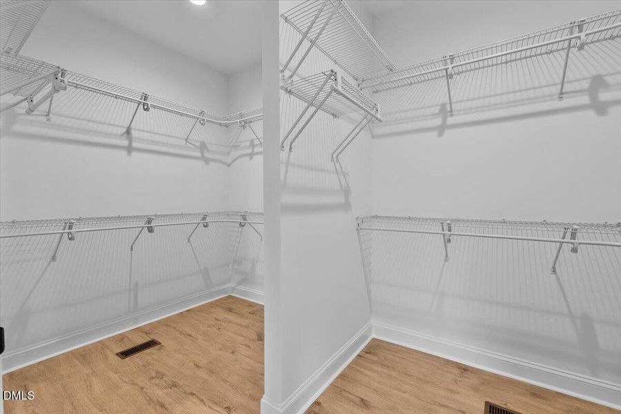 20-Kim 3302 Fox Glow-20