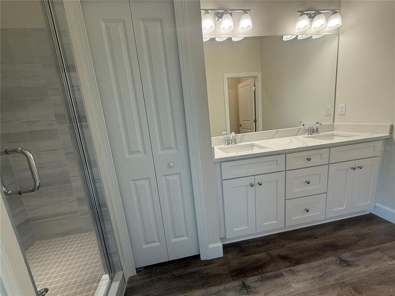 Furnished interior view inside a new home in , Tampa (Image 15).