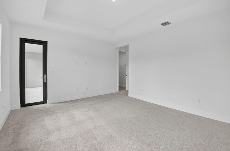 Primary Bedroom (2)