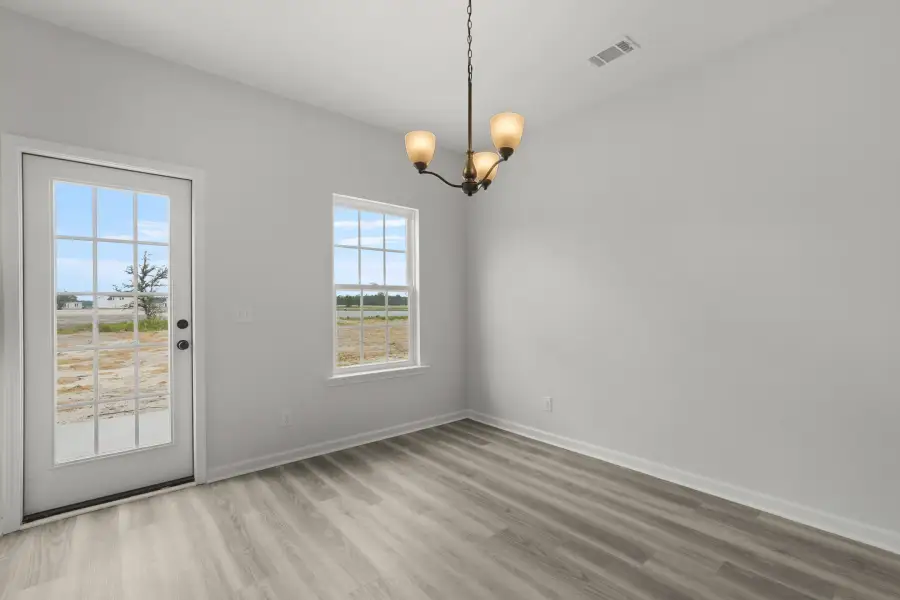 Representative unfurnished interior of a home built from the The Stafford by RTS Homes in Lakeside at Fifteen West, Hinesville (Image 31).