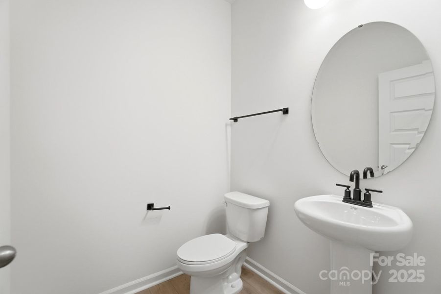 Furnished interior view inside a new home in Wellington Pointe Executive, Monroe (Image 7).