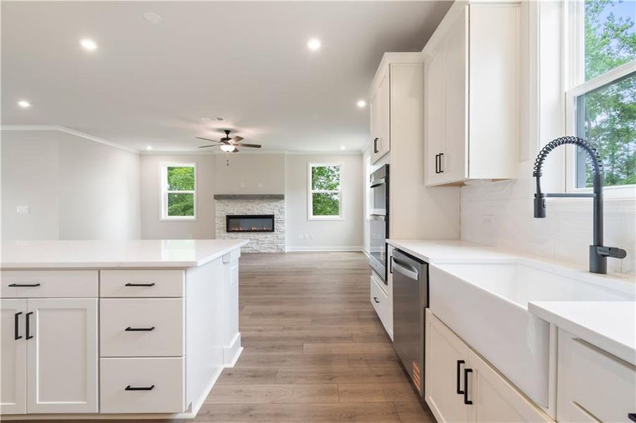 Furnished interior view inside a new home in Tiberon Woods, Cumming (Image 10).