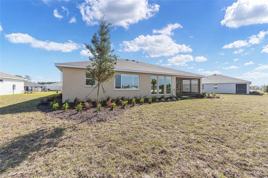 Exterior details and patio area of a home in , Ocala (Image 22).