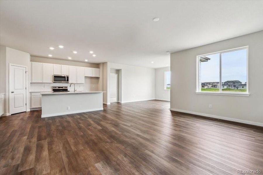 Spacious, unfurnished interior of a new home in Red Barn Meadows, Mead (Image 12).