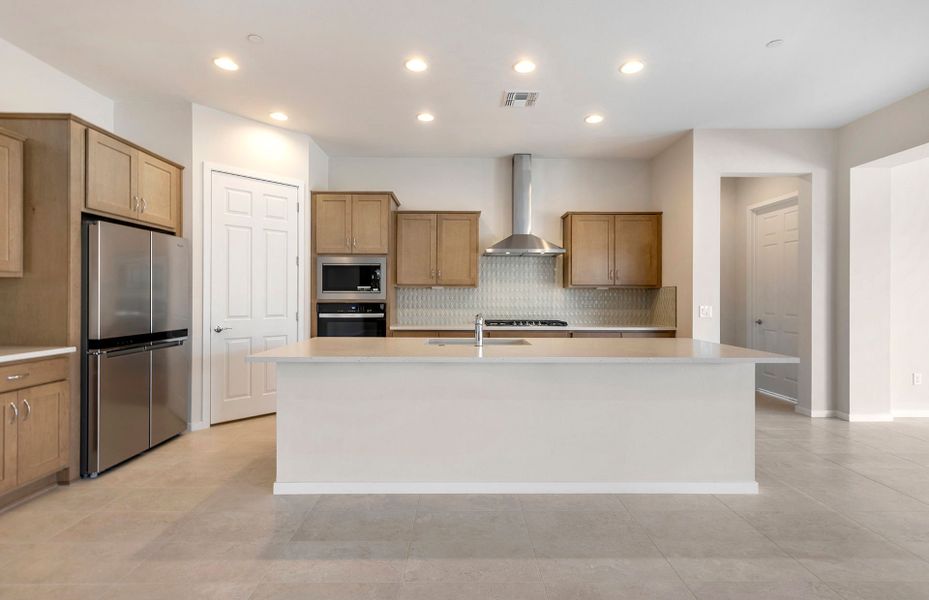 Furnished interior view inside a new home in Vistoso Canyon Estates, Oro Valley (Image 7).