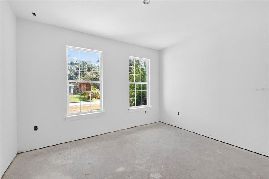 Spacious, unfurnished interior of a new home in , Port Charlotte (Image 16).