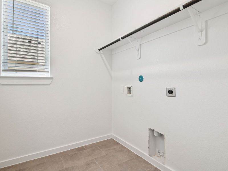 Spacious, unfurnished interior of a new home in Sanford Farms - Premier Series, Waller (Image 17).