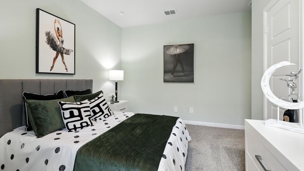 Furnished interior view inside a new home in Vista Point, Grandview (Image 35). Furnished interior view inside a new home in Vista Point, Grandview (Image 35).