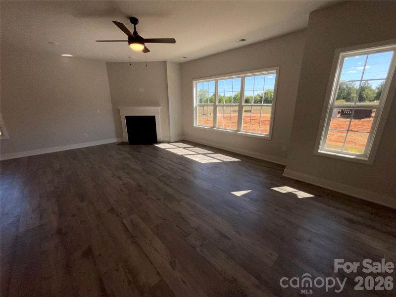 Spacious, unfurnished interior of a new home in Pine Trace, Gastonia (Image 20). Spacious, unfurnished interior of a new home in Pine Trace, Gastonia (Image 20).