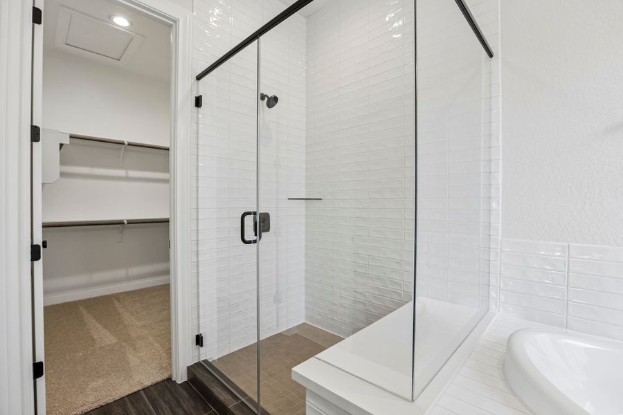 Furnished interior view inside a new home in 6 Creeks, Kyle (Image 8).