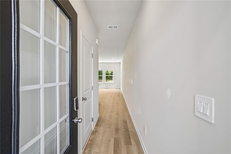 Spacious, unfurnished interior of a new home in Artisan Walk, Fairburn (Image 19).