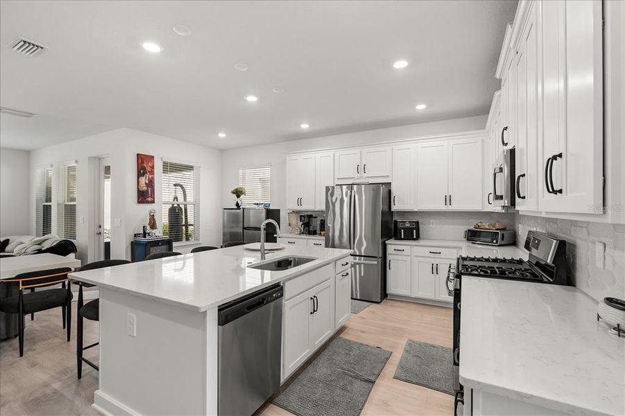 Furnished interior view inside a new home in , Winter Garden (Image 27).