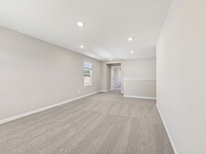 Spacious, unfurnished interior of a new home in Watkins Glen, Raleigh (Image 16). Spacious, unfurnished interior of a new home in Watkins Glen, Raleigh (Image 16).