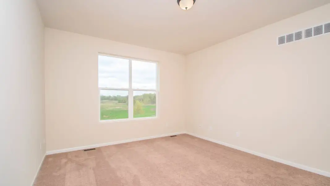Representative unfurnished interior of a home built from the The Abington by Norfolk Homes in Offsite Builds Southern Michigan, Ann Arbor (Image 58).