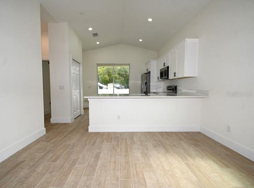 Image 28 of a home in .