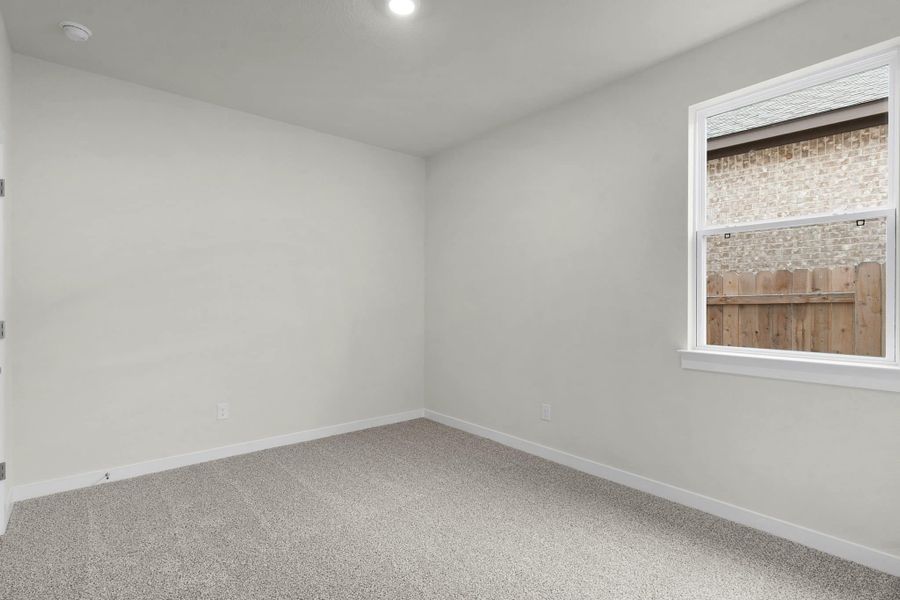 Spacious, unfurnished interior of a new home in Nolina, Georgetown (Image 79).