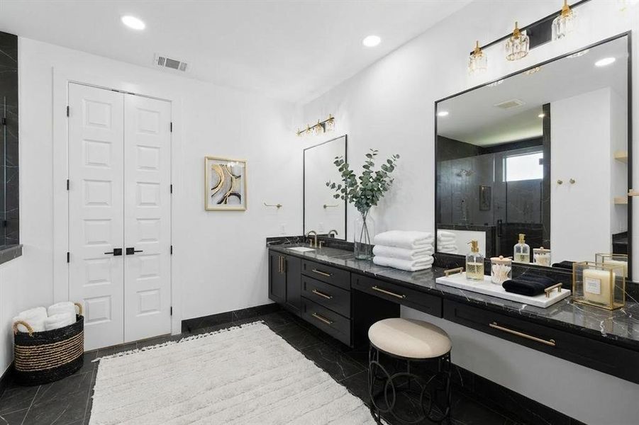 Primary bath virtually staged