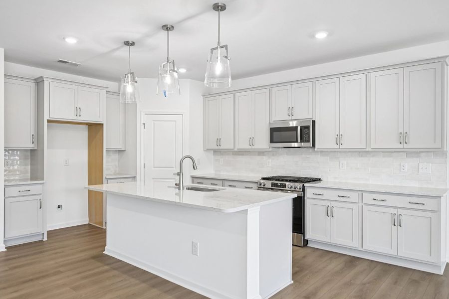 Kitchen featuring the AW Collection® Milan - Chic gray finishes and smooth surfaces shine.