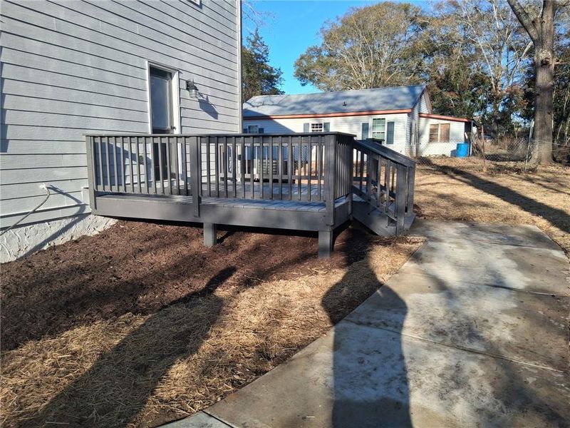 Exterior details and patio area of a home in , Toccoa (Image 22).