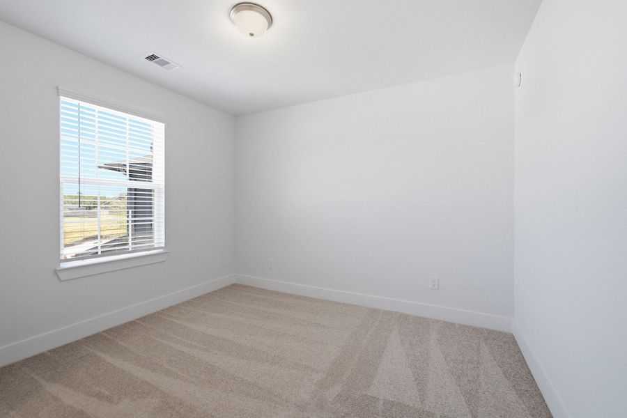 Spacious, unfurnished interior of a new home in Magnolia Springs, Montgomery (Image 20).