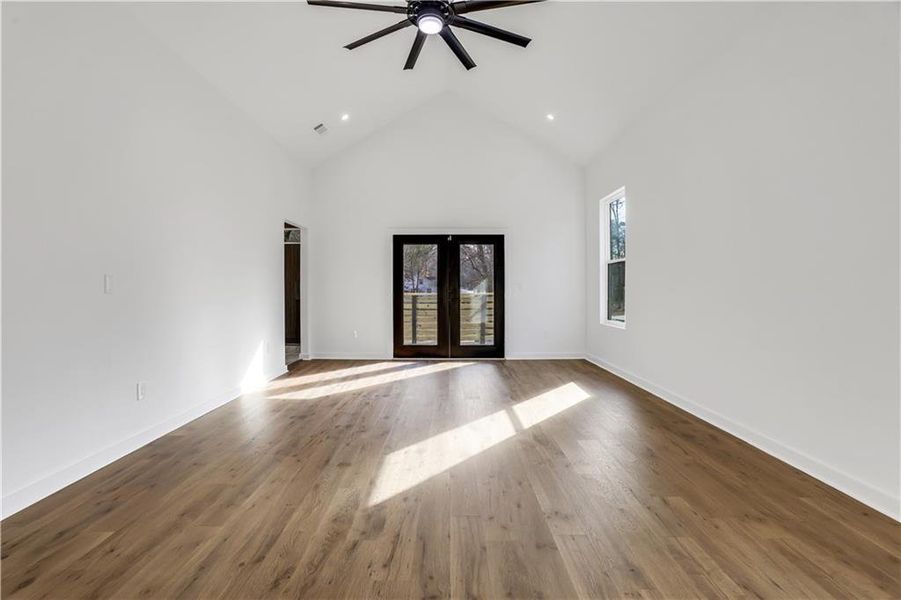 Spacious, unfurnished interior of a new home in , Atlanta (Image 46). Spacious, unfurnished interior of a new home in , Atlanta (Image 46).