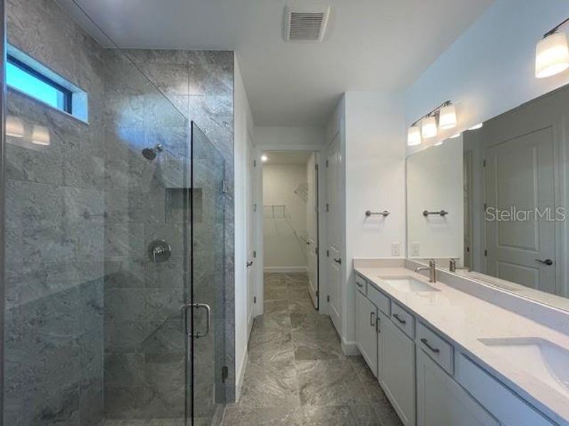 Furnished interior view inside a new home in Del Webb Catalina, Lakewood Ranch (Image 2).