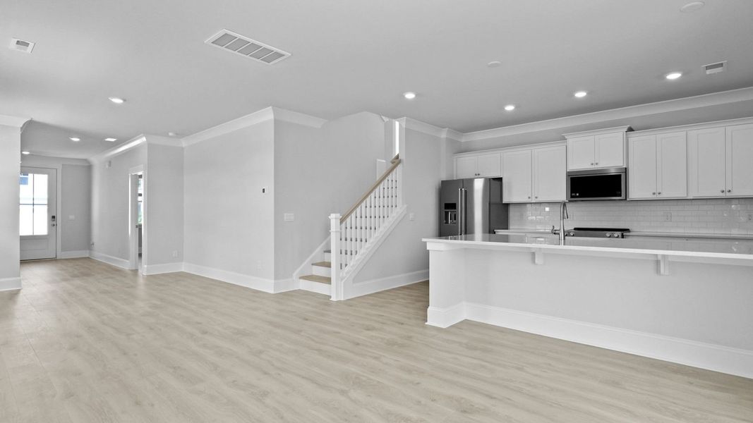 Spacious, unfurnished interior of a new home in Rivers Reach, Yemassee (Image 15).
