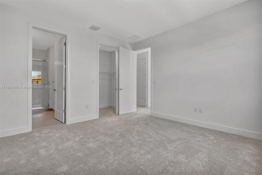 Spacious, unfurnished interior of a new home in , Boca Raton (Image 51). Spacious, unfurnished interior of a new home in , Boca Raton (Image 51).