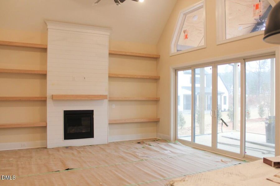 IMG_7331 (Medium) IMG_7331 (Medium)