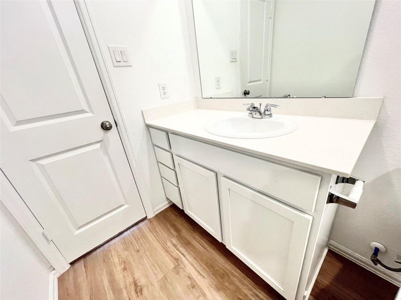 Image 34 of a home in Tavola: Cottage Collection.