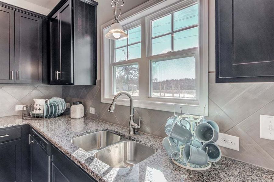 Representative furnished interior of a home built from the Drayton by Caviness & Cates Communities in Bartlett Manor, Youngsville (Image 39).