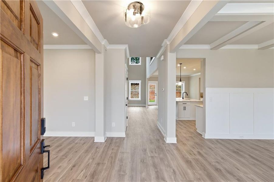 Spacious, unfurnished interior of a new home in Springside Reserve, Powder Springs (Image 15).