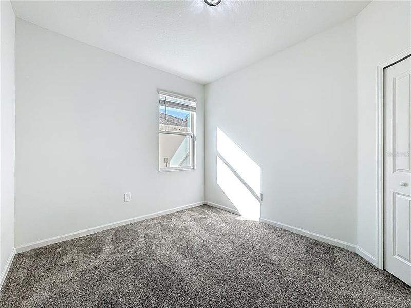 Spacious, unfurnished interior of a new home in , Kissimmee (Image 27).