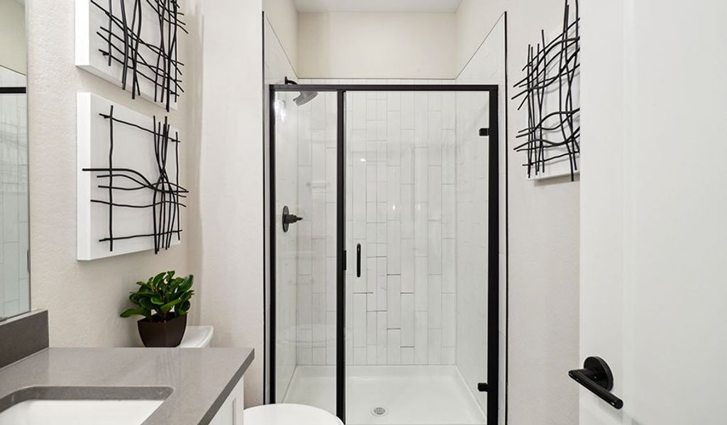 Hemingway-D250-PrairieSong Bathroom