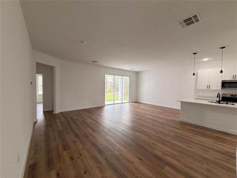 Spacious, unfurnished interior of a new home in , Dunnellon (Image 22). Spacious, unfurnished interior of a new home in , Dunnellon (Image 22).