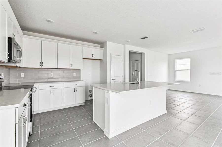 Furnished interior view inside a new home in Southpointe, Palmetto (Image 3).