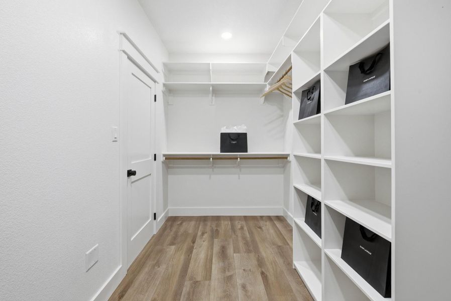 Image 42 of a home in .