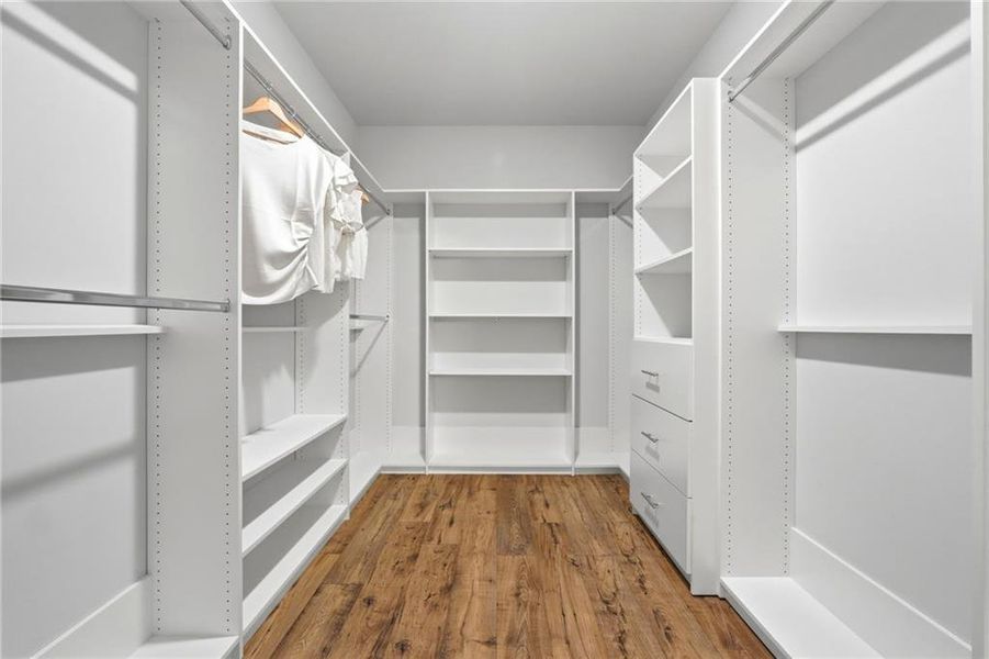 Spacious, unfurnished interior of a new home in , Sugar Hill (Image 26).