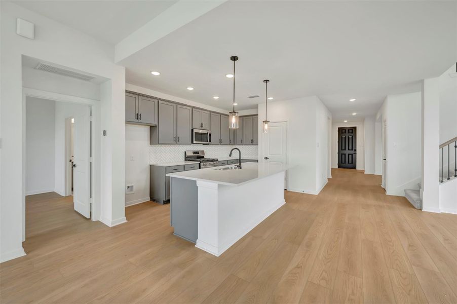 Furnished interior view inside a new home in Beacon Point at Lago Mar 50’ Homesites, Texas City (Image 4).