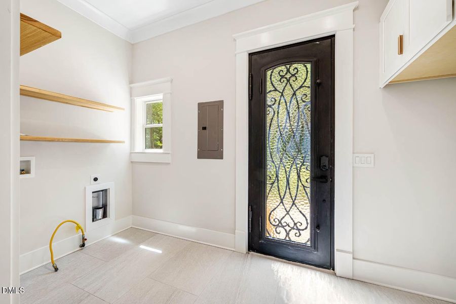Back entry mudroom laundry